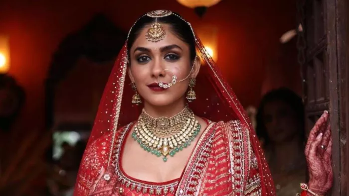 Mrunal Thakur ने अपने मैरिज प्लांस पर कही ये बात। Photo-Instagram