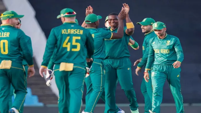 SA vs AUS: South Africa के सामने ODI की नंबर-1 टीम ने टेके घुटने