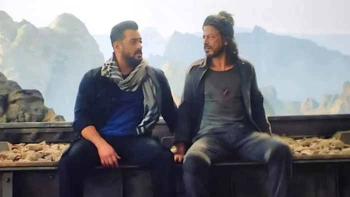 'टाइगर वर्सेस पठान' को लेकर ये खबर आई सामने (Photo Credit-Twitter)