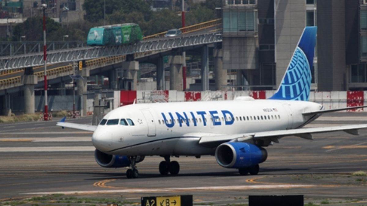 New Jersey Flight तकनीकी खराबी के चलते अमेरिका में 28000 फीट नीचे आया