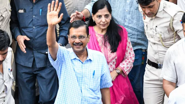 अरविंद केजरीवाल कल दे सकते हैं सीएम पद से इस्तीफा।