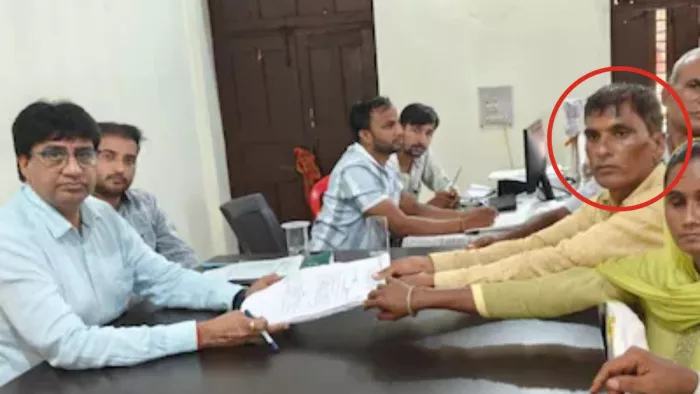 महेंद्र सिंह ने नामांकन वापस ले लिया है।