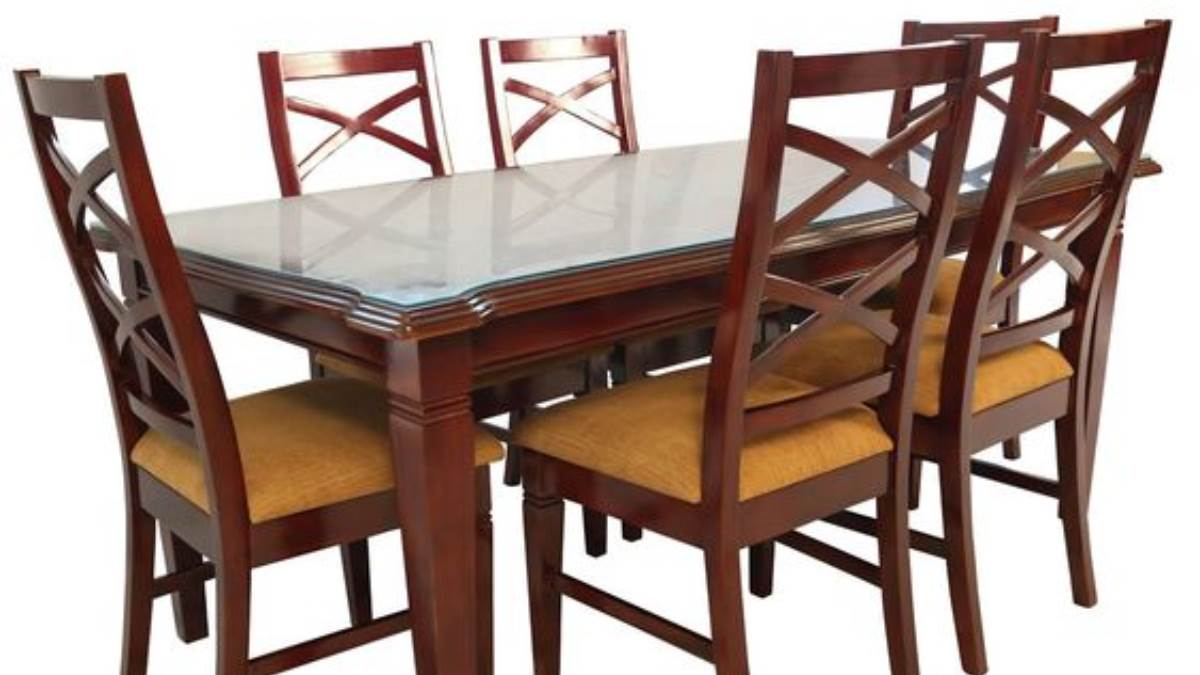 best honey finish dining tables to upgrade your home decor
