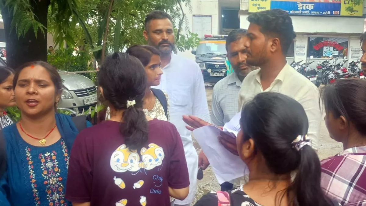 यूपी के इस जिले में फर्जी पैरामेडिकल कॉलेज का भंडाफोड़, संचालक सहित नौ पर मुकदमा, तीन गिरफ्तार