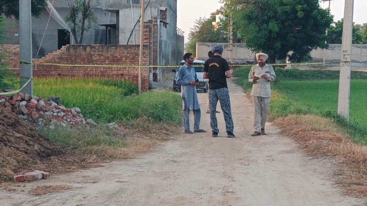 https://www.jagranimages.com/images/newimg/16092025/16_09_2025-bomb_blast_24049562.jpg