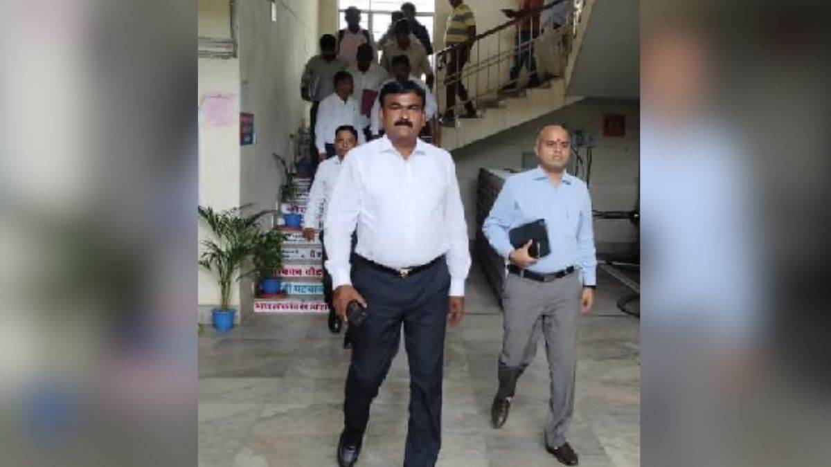 https://www.jagranimages.com/images/newimg/16092025/16_09_2025-ceo_24048526.jpg