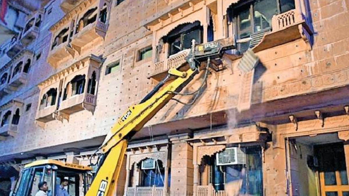 https://www.jagranimages.com/images/newimg/16092025/16_09_2025-hotel_24048670.jpg