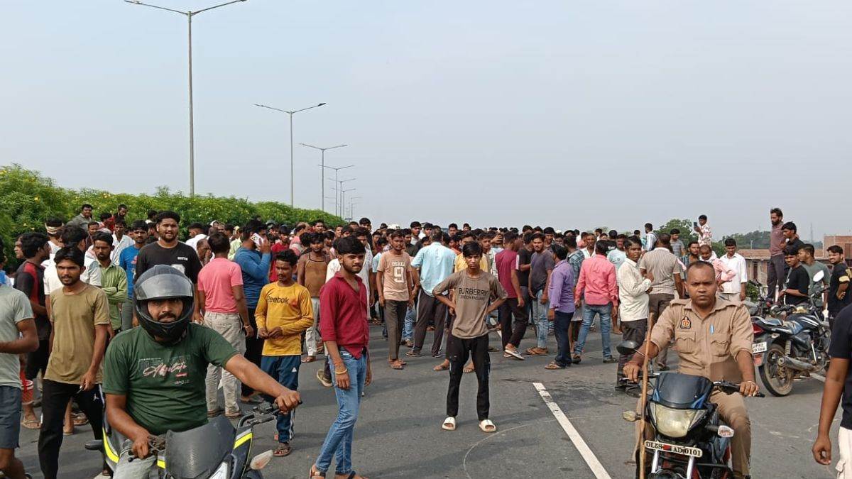 https://www.jagranimages.com/images/newimg/16092025/16_09_2025-man_killed_in_madrak_jam_24048684.jpg