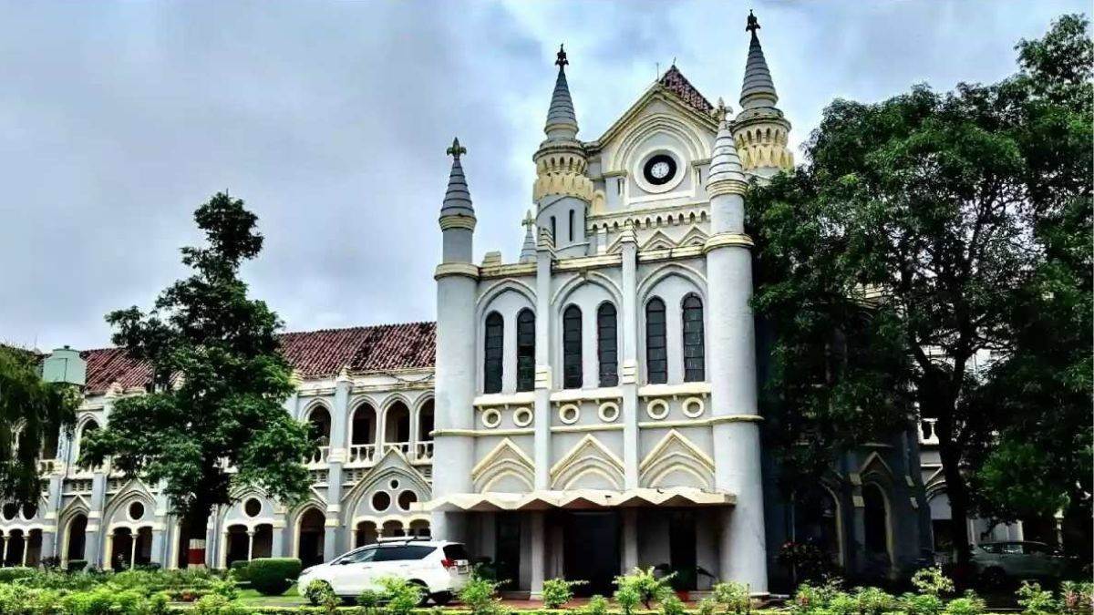 https://www.jagranimages.com/images/newimg/16092025/16_09_2025-mp_high_court_2_24048448.jpg