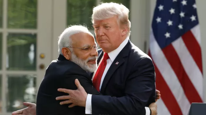 प्रधानमंत्री नरेन्द्र मोदी को फोन करके उनकी 75वीं जन्मतिथि की बधाई दी (फोटो: रॉयटर्स)
