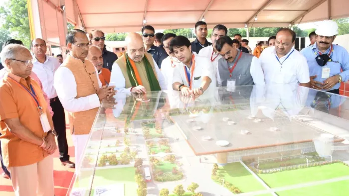 अमित शाह ने नए टर्मिनल भवन और ग्वालियर हवाई अड्डे के विस्तार की आधारशिला रखी। फोटो इंटरनेट मीडिया
