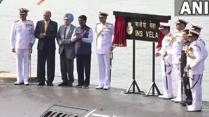 समुद्र में 8 महीने की तैनाती के बाद तट पर लौटी INS Vela