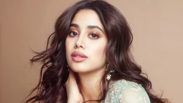 Janhvi Kapoor Brutally Trolled: जाह्नवी कपूर को जमकर ट्रोल किया जा रहा है।