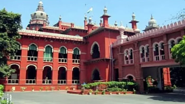 मद्रास हाई कोर्ट को फार्मा कंपनियों की भूमिका संदेहजनक नजर आ रही है
