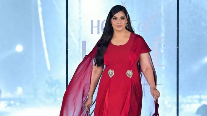Bipasha Basu Ramp Walk Photo Credit Instagram
