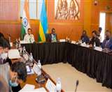 वी.मुरलीधरन ने रवांडा के साथ द्विपक्षीय सहयोग की समीक्षा की।