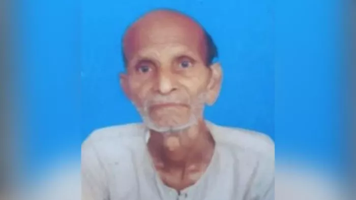 न्यायालय की चौखट पर दम तोड़ने वाले संतकबीर नगर के खेलई। - फाइल फोटो