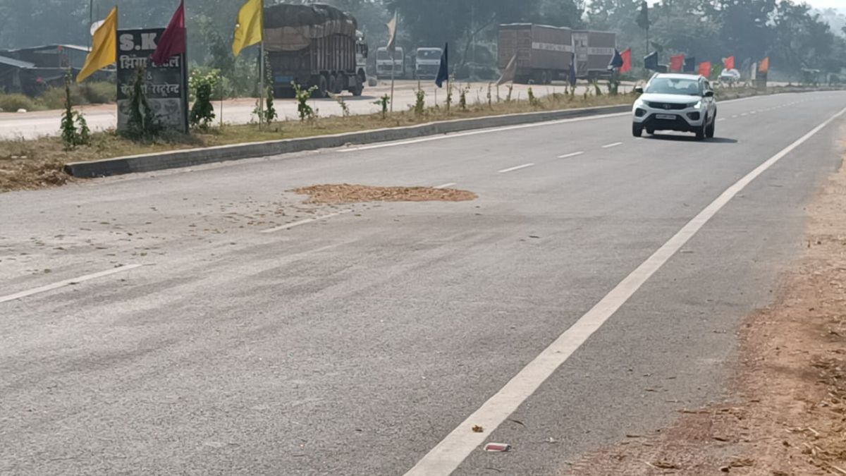 Koderma News: एनएच-31 पर मौत की घाटियां, जवाहर घाटी व कोडरमा घाटी में ...