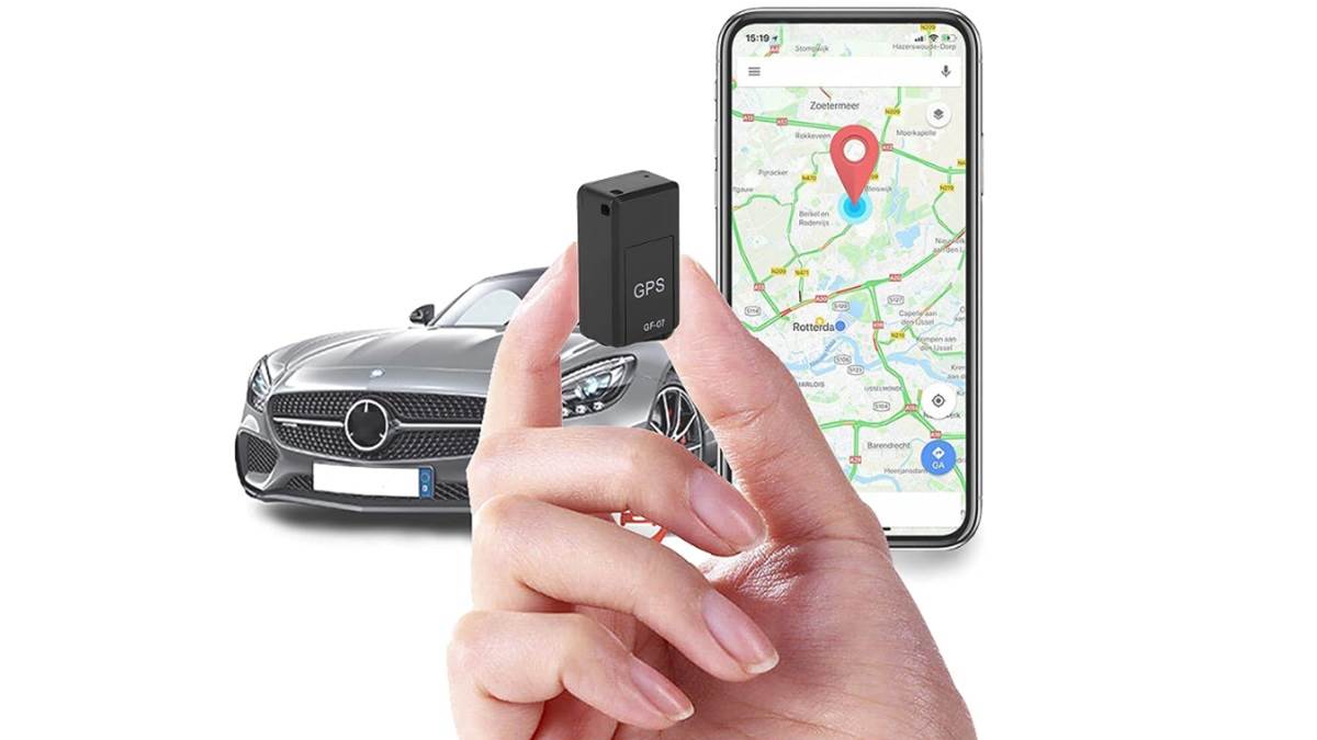 https://www.jagranimages.com/images/newimg/16112023/16_11_2023-best_car_gps_trackers_in_india_23581631.jpg