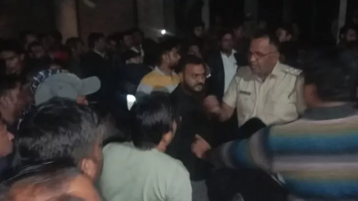 हरियाणा के नूंह में फिर बवाल: कुआं पूजन के दौरान महिलाओं पर पथराव