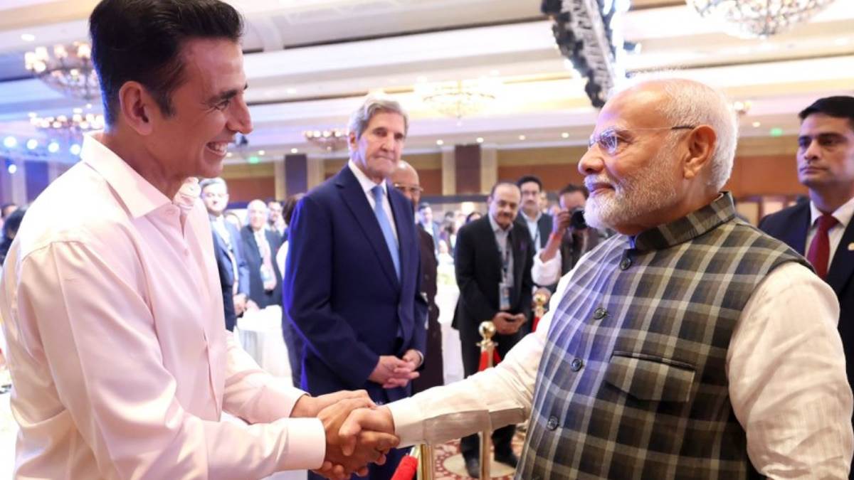 https://www.jagranimages.com/images/newimg/16112024/16_11_2024-akshay_kumar_news_23832166.jpg
