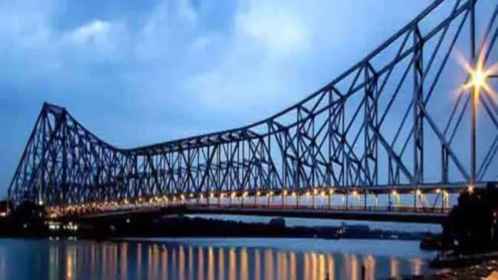40 साल में पहली बार 5 घंटों के लिए बंद रहेगा हावड़ा ब्रिज (फोटो- जागरण)