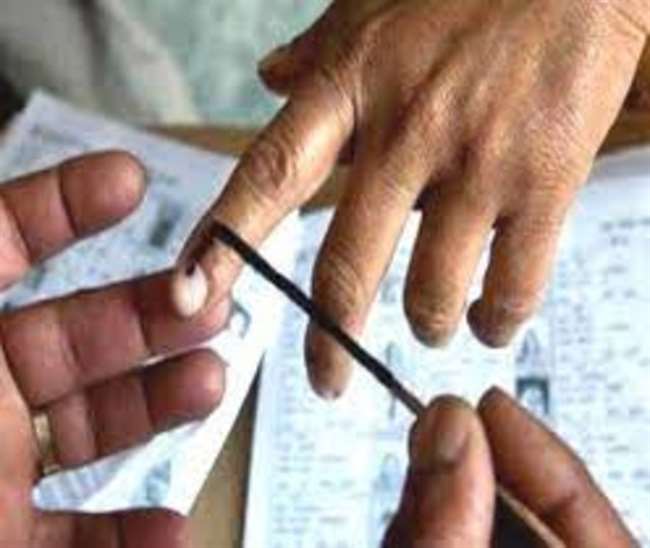 panchayat by elections will be held on 20 in two gram panchayats of amroha polling parties will leave on19