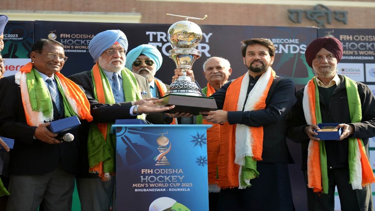 sports minister anurag thakur unveil hockey world cup trophy in delhi major dhyan chand national stadium