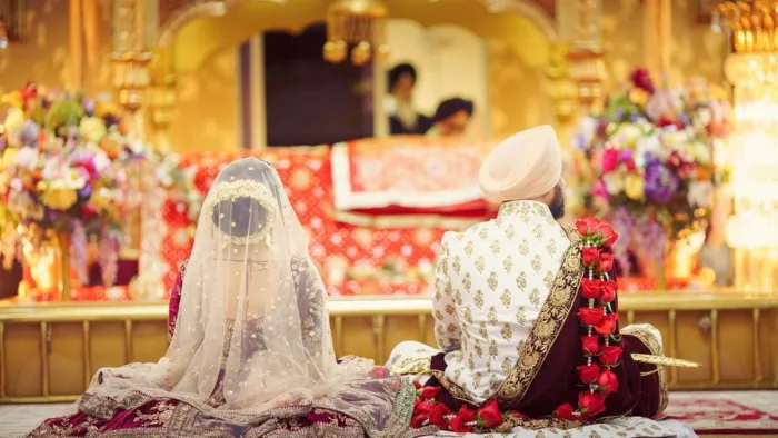 श्री हजूर साहिब में शादी के दौरान लहंगा पहनने पर लगी रोक