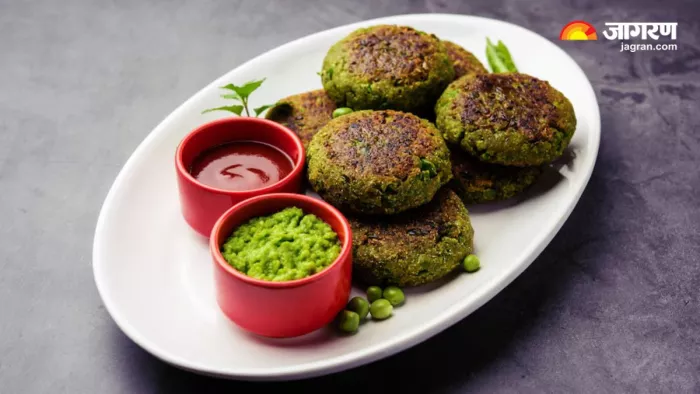 सर्दियों में घर पर ही उठाएं Hara Bhara Kebab का लुत्फ, आसान है इसे बनाने की रेसिपी (Image Source: Freepik)