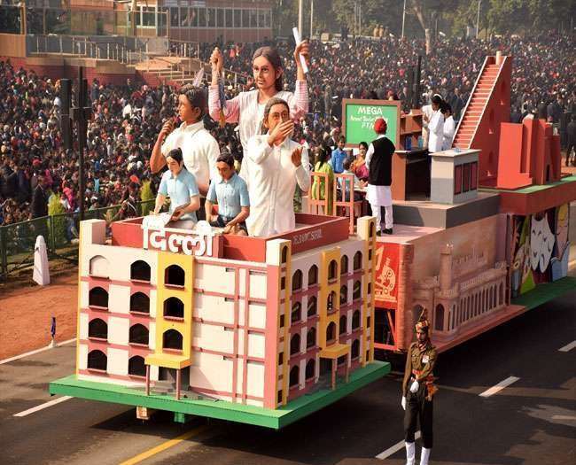 गणतंत्र दिवस परेड में इस बार नहीं होगी दिल्ली की झांकी