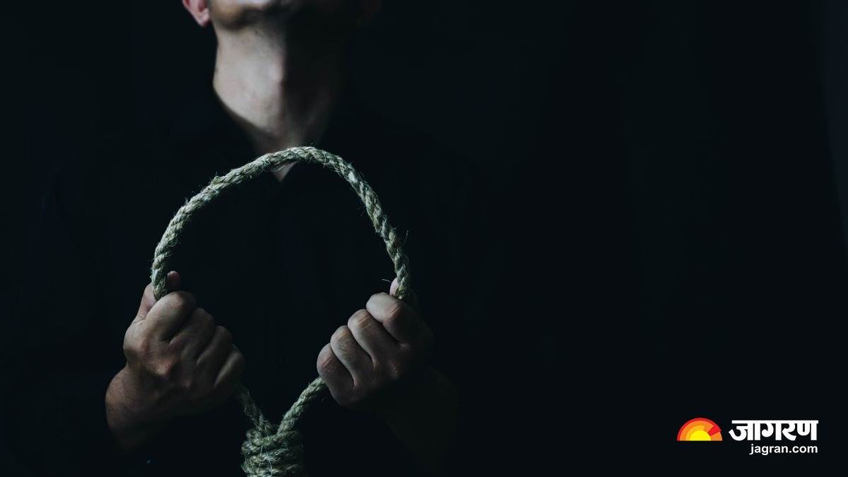 https://www.jagranimages.com/images/newimg/17012023/17_01_2023-suicide_generic_image_23298947.jpg