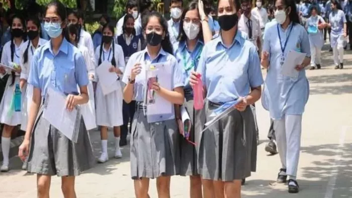 ASER Report: 11-12वीं के 55 फीसदी स्टूडेंट्स चुनते हैं ह्यूमैनिटीज स्ट्रीम, एनुअल रिपोर्ट में हुआ खुलासा