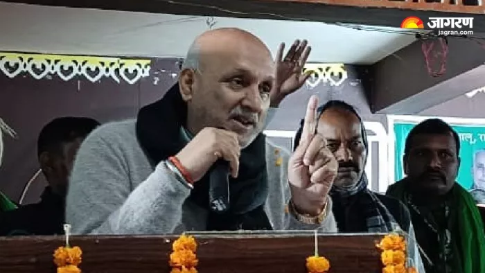 'मेरी जीभ 10 करोड़ की...', शिक्षा मंत्री के इस बयान से छिड़ेगा सियासी संग्राम, लोकसभा चुनाव पर किया बड़ा दावा