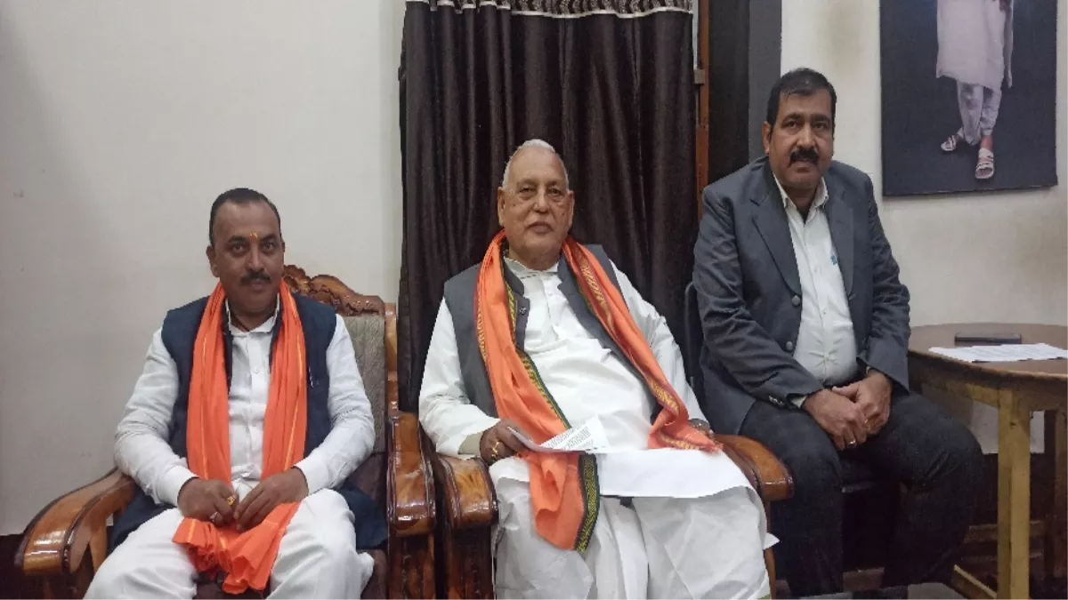 Jharkhand: रामचंद्र चंद्रवंशी का यूटर्न, कहा- राजनीति में संक्रिय रहूंगा; BJP तय करेगी मेरा भविष्य