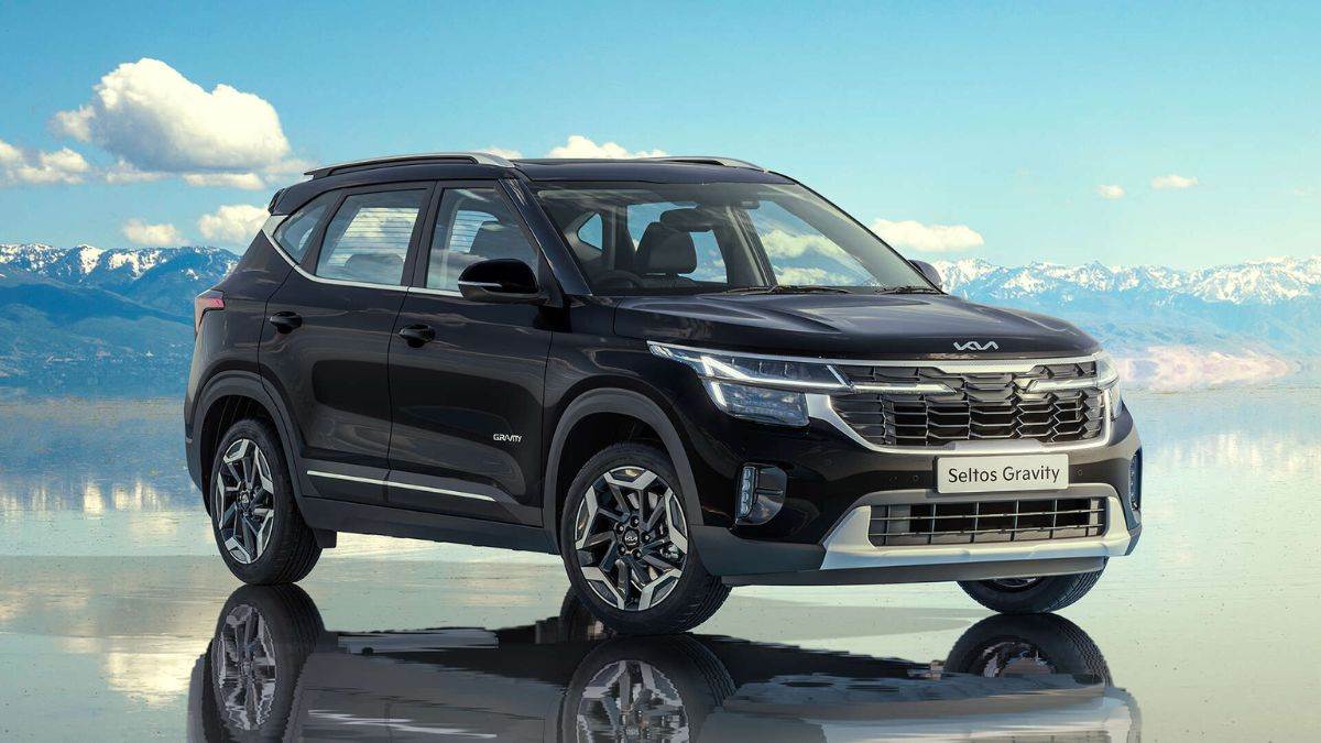 kia seltos base variant hte o calculate monthly emi payments if down payment 2 lakh rupees