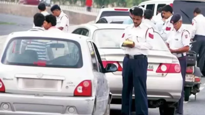 वाहनों का परमिट जांच सकेगी ट्रैफिक पुलिस