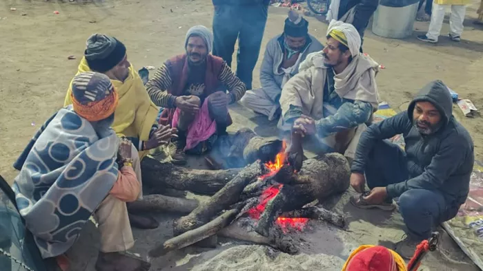 वर्षा के बाद भी नहीं मिली कोहरे से राहत, तीन दिन के लिए यलो अलर्ट (फोटो- एएनआई)