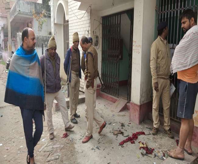 मुजफ्फरपुर में सिलेंडर बम से हमला, दी धमकी- इतना चिथड़ा उड़ाएंगे की निगमवाला भी झाड़ू से नहीं उठा सकेगा