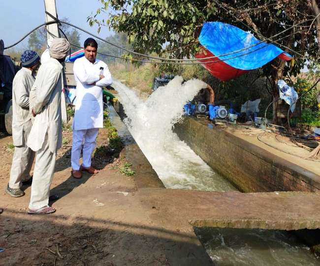 https://www.jagranimages.com/images/newimg/17022022/17_02_2022-bahadurgarh_news_22474752.jpg