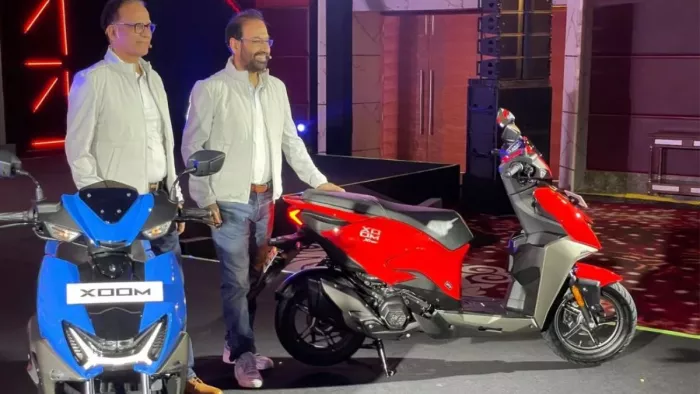 Hero Xoom 110 Scooter: स्कूटर की डिलीवरी हुई शुरू