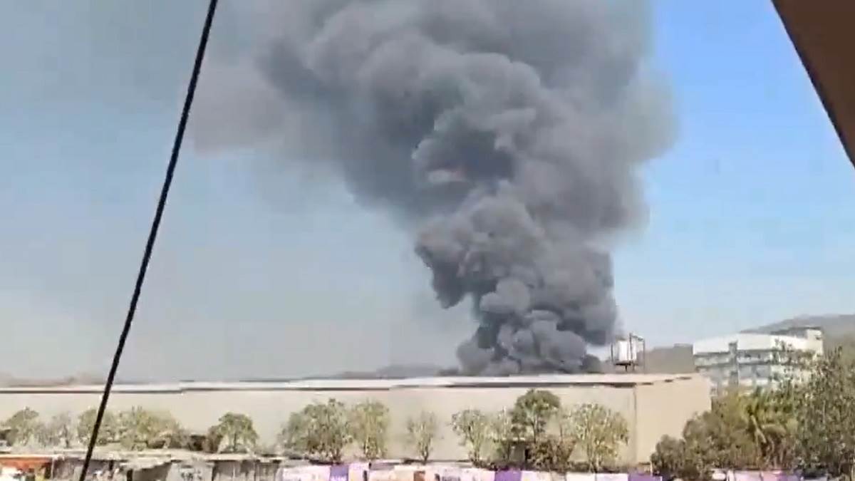 maharashtra fire broke out in two companies gami industrial park of pawne midc navi mumbai