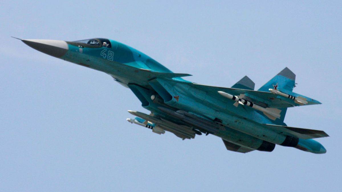 https://www.jagranimages.com/images/newimg/17022024/17_02_2024-su-34_fighter_bomber_jets_23655478.jpg