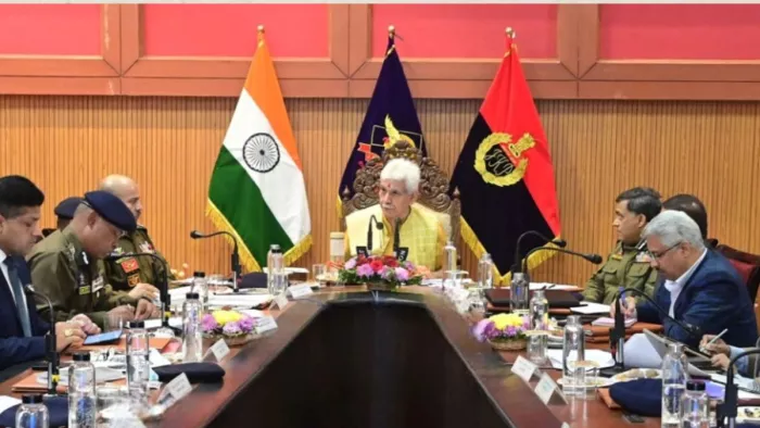 पुंछ एलओसी पर हुई गोलीबारी के बाद एलजी सिन्हा ने आतंकवाद को लेकर दी बड़ी चेतावनी। फाइल फोटो