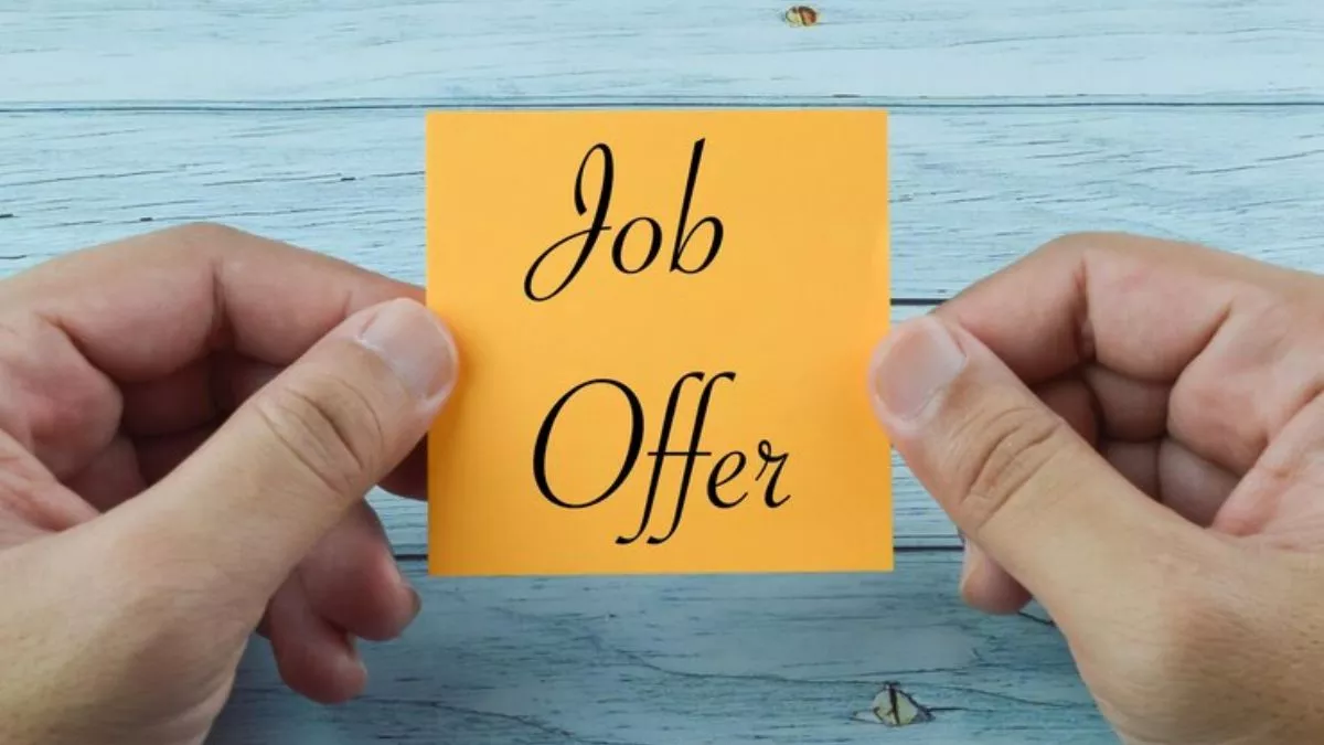 GAIL Recruitment 2023: गेल गैस लिमिटेड ने जूनियर और सीनियर एसोसिएट पदों पर भर्ती निकाली है।