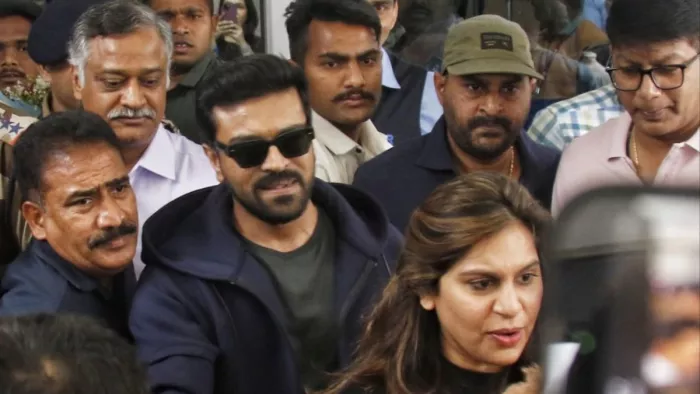 Ram Charan with Wife Upasna Kamineni at Delhi Airport