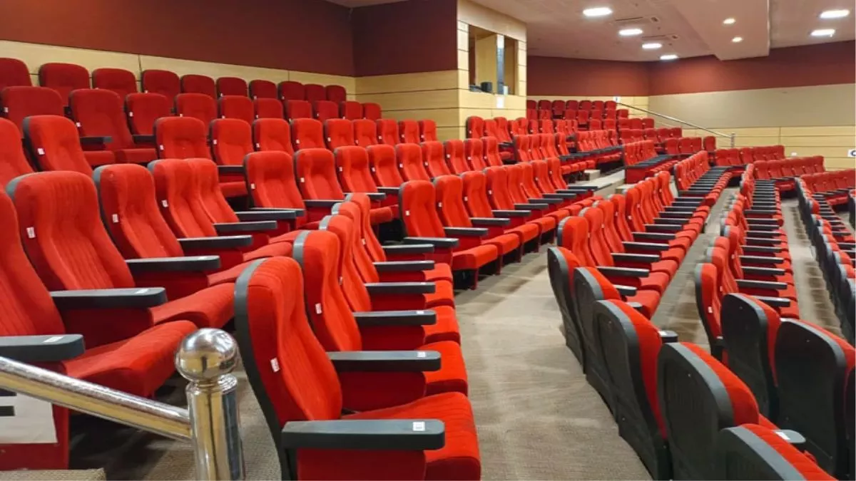 Jharkhand News: इस जिले में बनेगा करोड़ों की लागत से Auditorium, होगा आधुनिक सुविधाओं से लैस