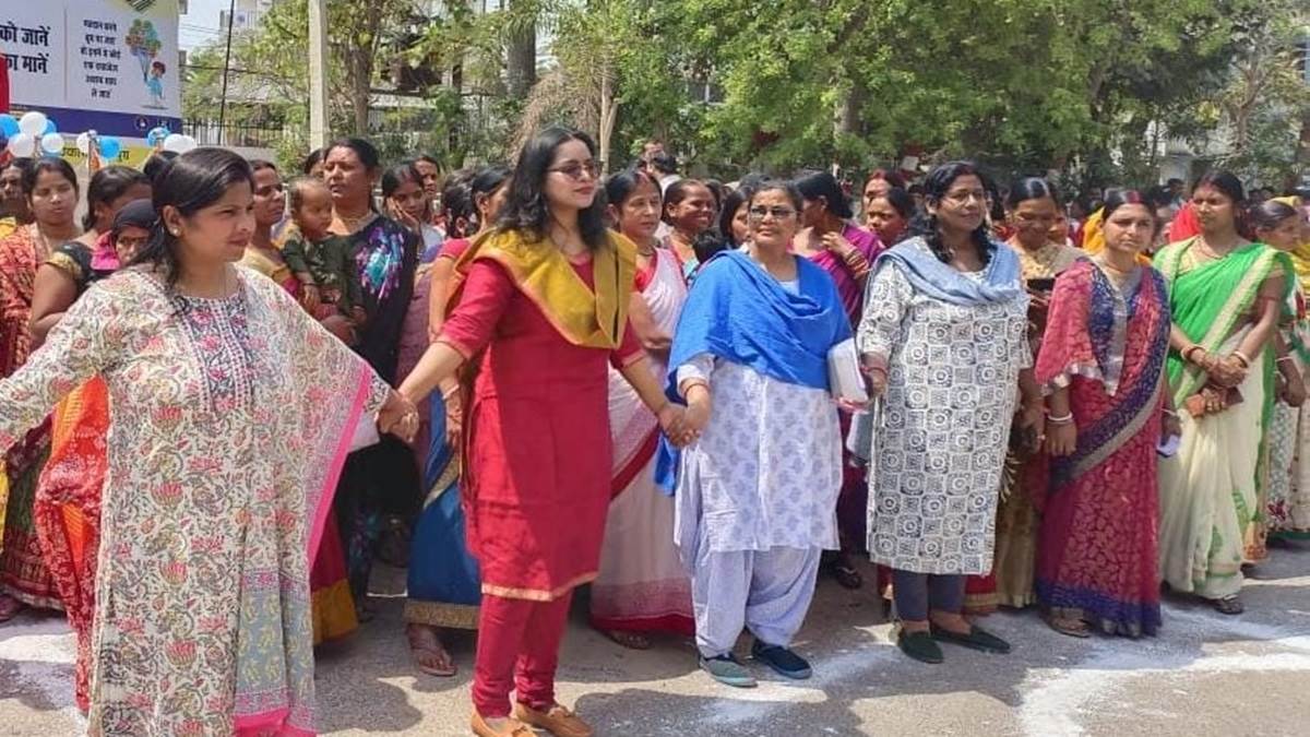 https://www.jagranimages.com/images/newimg/17032024/17_03_2024-lok_sabha_news_23676895_165738271.jpg