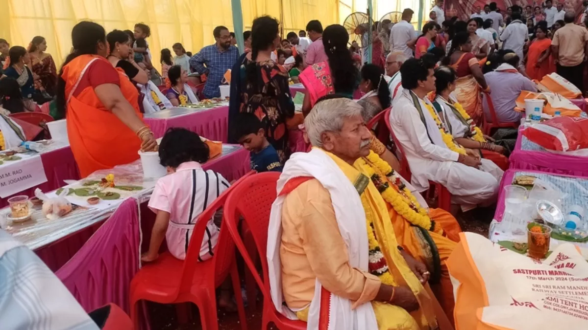 Odisha News: झारसुगुड़ा में हुआ 'शष्टीर्पुर्ती मैरीज इवेंट' का आयोजन, 50 वृद्ध जोड़ों की हुई दोबारा शादी