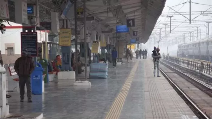 अब रेलवे स्टेशनों पर भी मिलेगा आटा-चावल, परिसर में ही खड़ी होगी मोबाइल वैन; पर टाइमिंग ये होगी
